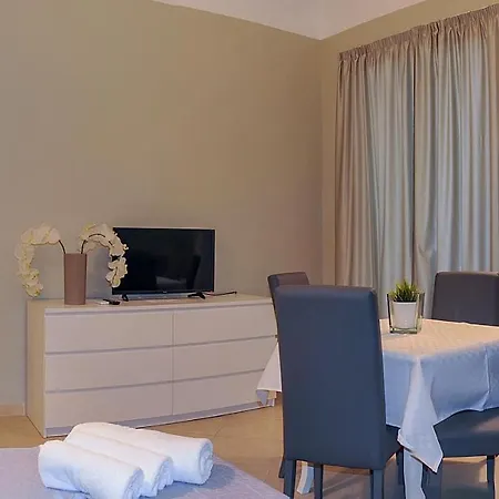 Apartment Katane Holidays