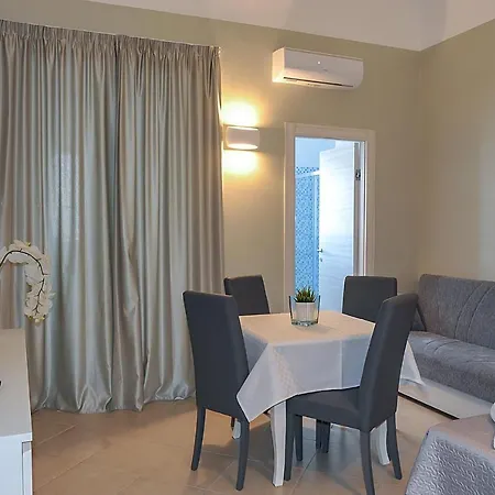 Apartment Katane Holidays *